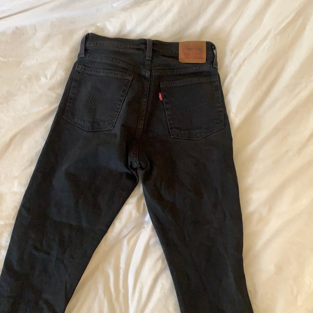 Black Levi’s High Waisted Skinny Jeans
